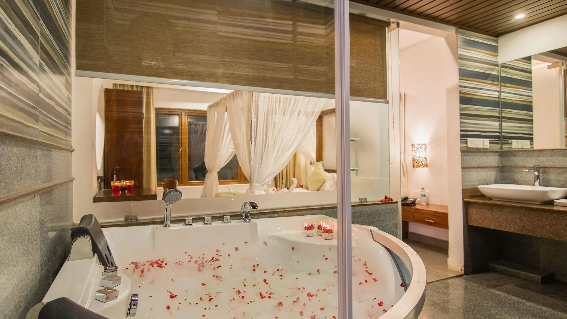 Elixir Hills Suites Resort And Spa Munnar
