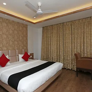 Hotel Yelchiko ***
